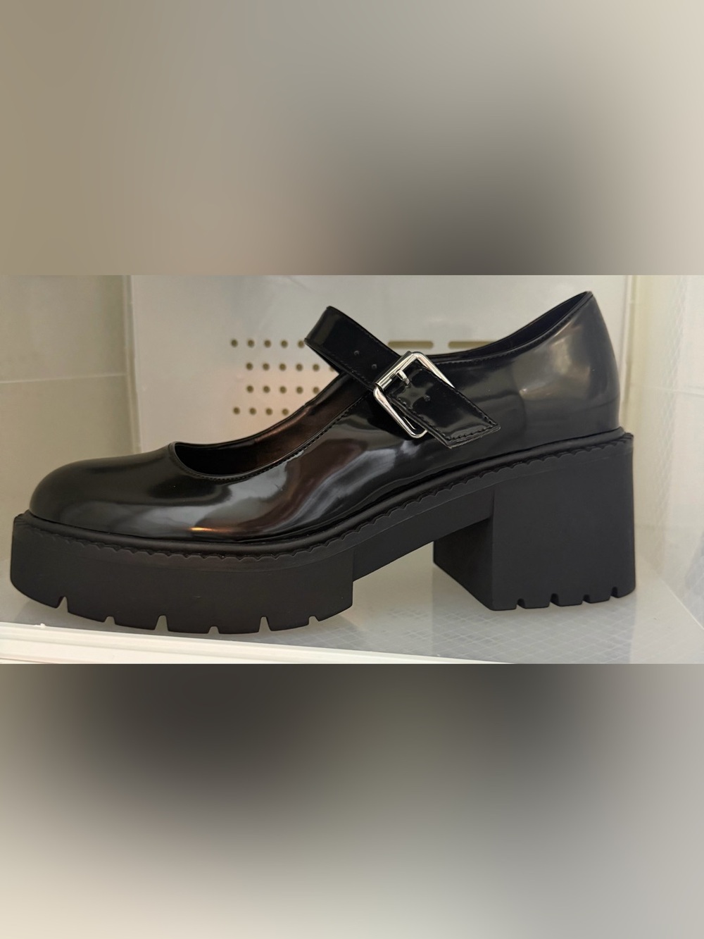 Mary Jane Platform heel shoe